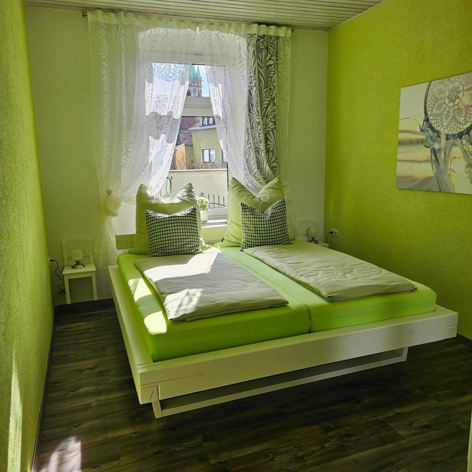 Ferienwohnung Domblick เนาม์บวร์ก ภายนอก รูปภาพ