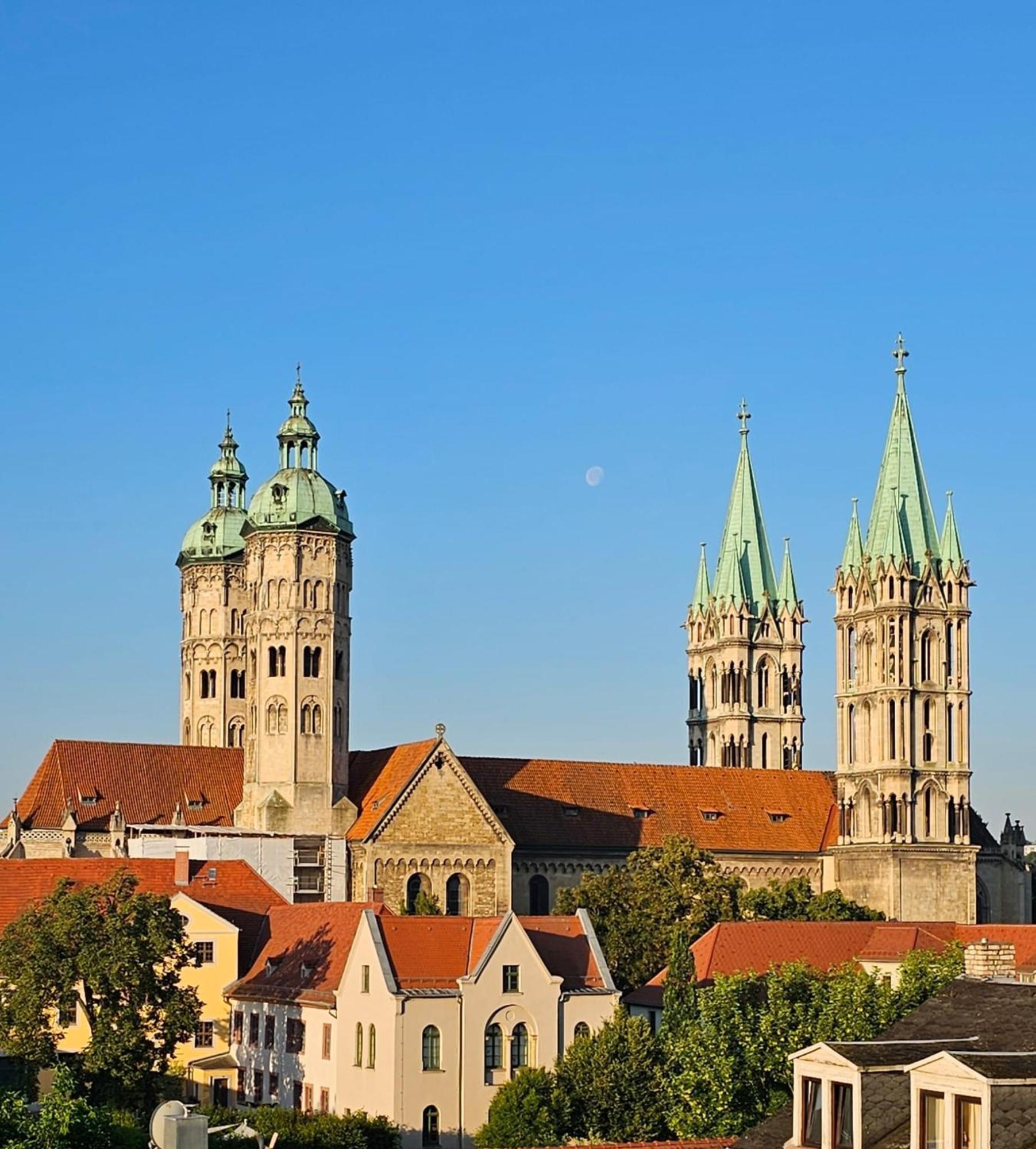 Ferienwohnung Domblick เนาม์บวร์ก ภายนอก รูปภาพ